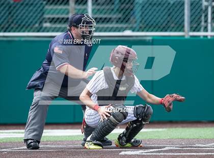 Thumbnail 2 in Rocky Grove vs Kennedy Catholic (PIAA D10 A Semi Final) photogallery.