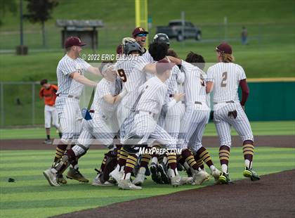 Thumbnail 2 in Rocky Grove vs Kennedy Catholic (PIAA D10 A Semi Final) photogallery.