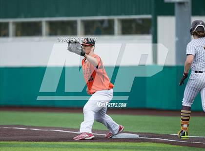 Thumbnail 2 in Rocky Grove vs Kennedy Catholic (PIAA D10 A Semi Final) photogallery.