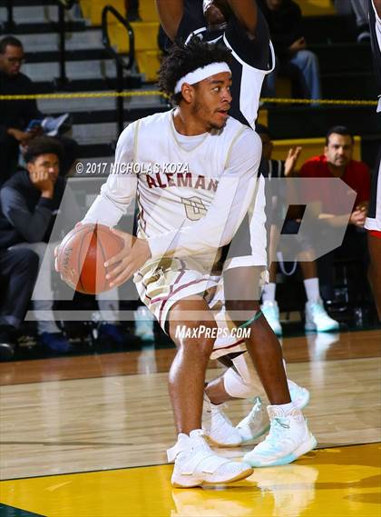 Thumbnail 1 in Alemany vs. Centennial (The Classic at Damien) photogallery.