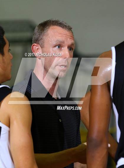 Thumbnail 3 in Alemany vs. Centennial (The Classic at Damien) photogallery.