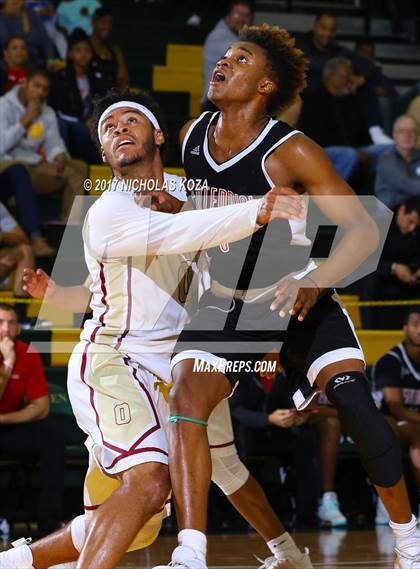 Thumbnail 1 in Alemany vs. Centennial (The Classic at Damien) photogallery.