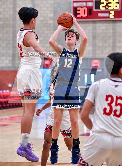 Thumbnail 2 in Colony vs. Dos Pueblos (Nike Extravaganza) photogallery.