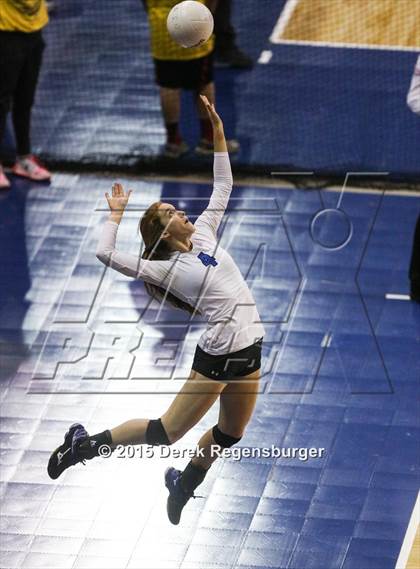Thumbnail 2 in Coal Ridge vs Frontier Academy (CHSAA 3A Pool Play) photogallery.