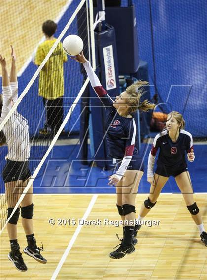 Thumbnail 2 in Coal Ridge vs Frontier Academy (CHSAA 3A Pool Play) photogallery.