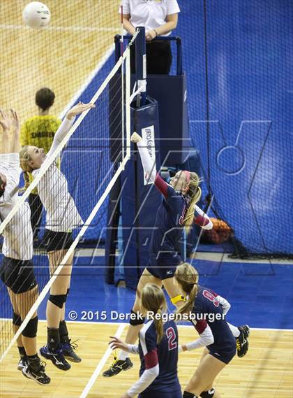 Thumbnail 1 in Coal Ridge vs Frontier Academy (CHSAA 3A Pool Play) photogallery.