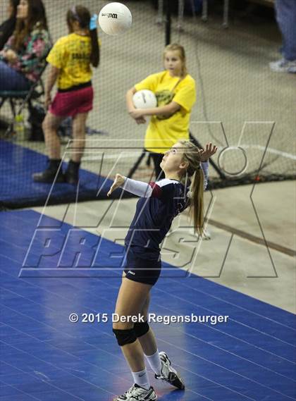 Thumbnail 1 in Coal Ridge vs Frontier Academy (CHSAA 3A Pool Play) photogallery.