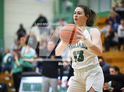 Thumbnail 2 in Hamilton Heights vs New Castle (IHSAA Sectional Championship) photogallery.