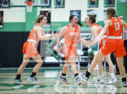 Thumbnail 3 in Hamilton Heights vs New Castle (IHSAA Sectional Championship) photogallery.