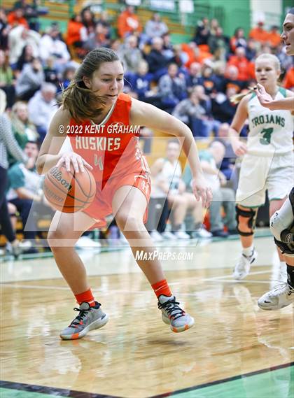 Thumbnail 2 in Hamilton Heights vs New Castle (IHSAA Sectional Championship) photogallery.