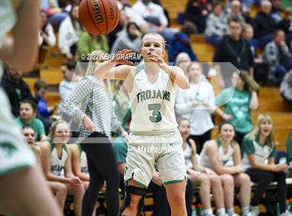 Thumbnail 2 in Hamilton Heights vs New Castle (IHSAA Sectional Championship) photogallery.