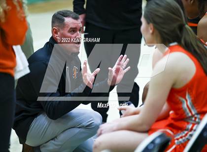 Thumbnail 3 in Hamilton Heights vs New Castle (IHSAA Sectional Championship) photogallery.