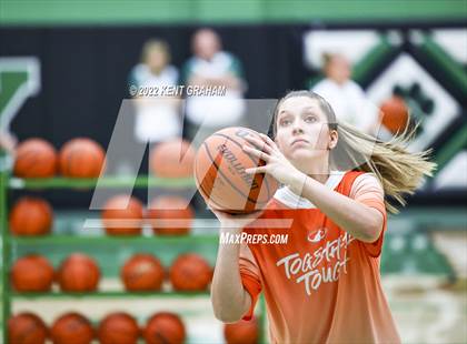 Thumbnail 1 in Hamilton Heights vs New Castle (IHSAA Sectional Championship) photogallery.