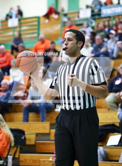 Thumbnail 3 in Hamilton Heights vs New Castle (IHSAA Sectional Championship) photogallery.