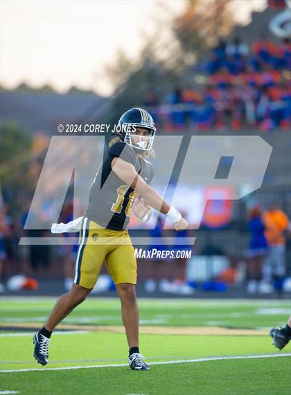 Thumbnail 3 in Columbia vs Carrollton photogallery.