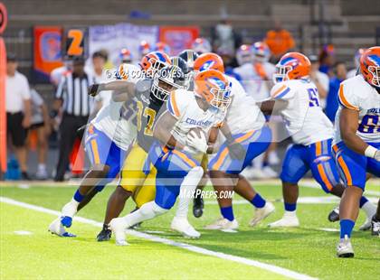 Thumbnail 3 in Columbia vs Carrollton photogallery.