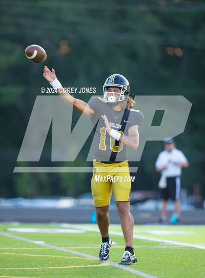 Thumbnail 3 in Columbia vs Carrollton photogallery.