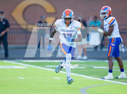 Thumbnail 3 in Columbia vs Carrollton photogallery.