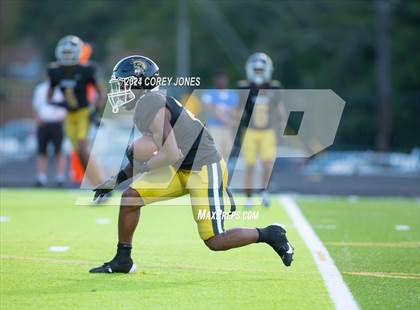 Thumbnail 3 in Columbia vs Carrollton photogallery.