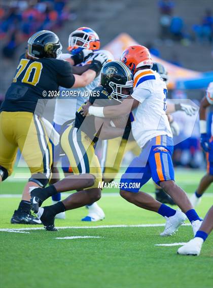 Thumbnail 3 in Columbia vs Carrollton photogallery.