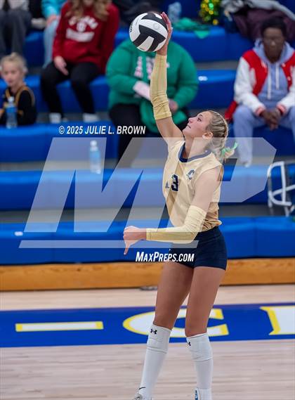 Thumbnail 2 in Roncalli vs. Cathedral (IHSAA 3A Regional Championship) photogallery.