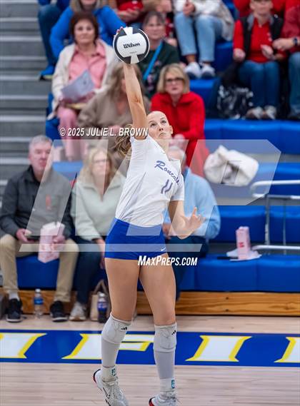 Thumbnail 3 in Roncalli vs. Cathedral (IHSAA 3A Regional Championship) photogallery.