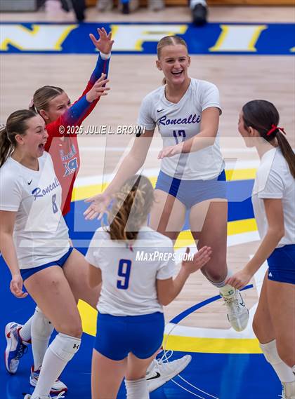Thumbnail 1 in Roncalli vs. Cathedral (IHSAA 3A Regional Championship) photogallery.