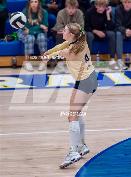 Thumbnail 1 in Roncalli vs. Cathedral (IHSAA 3A Regional Championship) photogallery.