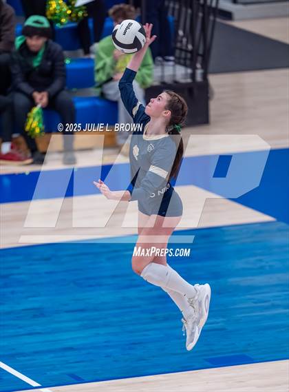 Thumbnail 3 in Roncalli vs. Cathedral (IHSAA 3A Regional Championship) photogallery.