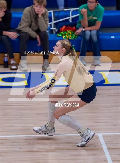 Thumbnail 2 in Roncalli vs. Cathedral (IHSAA 3A Regional Championship) photogallery.