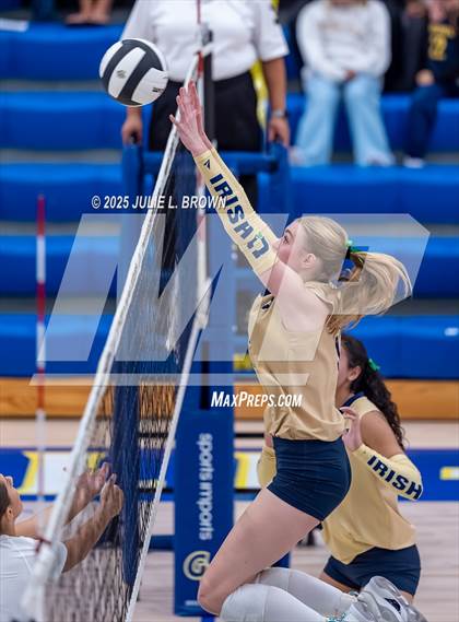 Thumbnail 3 in Roncalli vs. Cathedral (IHSAA 3A Regional Championship) photogallery.