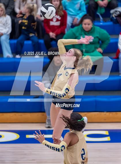 Thumbnail 2 in Roncalli vs. Cathedral (IHSAA 3A Regional Championship) photogallery.