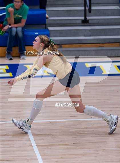 Thumbnail 3 in Roncalli vs. Cathedral (IHSAA 3A Regional Championship) photogallery.