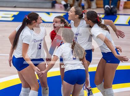 Thumbnail 3 in Roncalli vs. Cathedral (IHSAA 3A Regional Championship) photogallery.