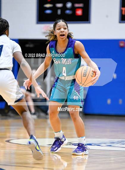 Thumbnail 2 in Hickory Ridge vs. Cox Mill photogallery.