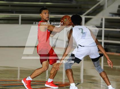 Thumbnail 3 in George Washington Prep vs Dorsey (77th Annual Beverly Hills Tournament)  photogallery.