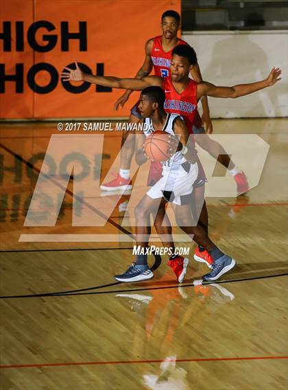 Thumbnail 2 in George Washington Prep vs Dorsey (77th Annual Beverly Hills Tournament)  photogallery.