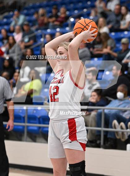 Thumbnail 3 in  Vilonia vs Benton (AAA 5A State Playoff 1st round) photogallery.