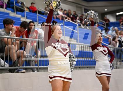 Thumbnail 1 in  Vilonia vs Benton (AAA 5A State Playoff 1st round) photogallery.