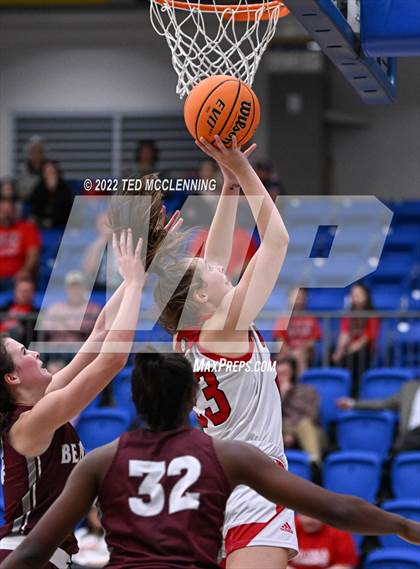 Thumbnail 2 in  Vilonia vs Benton (AAA 5A State Playoff 1st round) photogallery.