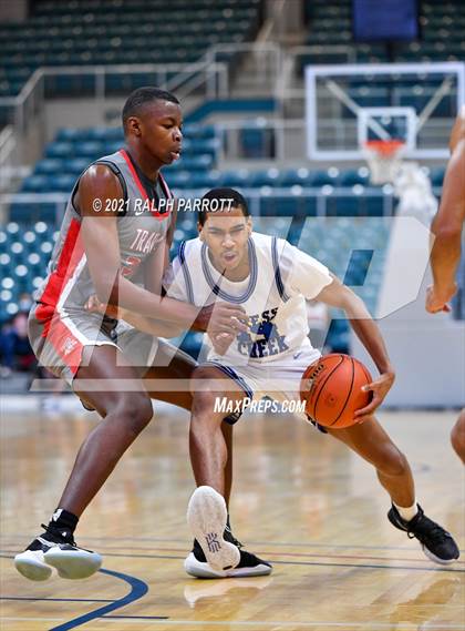 Thumbnail 1 in Fort Bend Travis @ Cypress Creek  (UIL 6A Region 4 Area Playoff) photogallery.