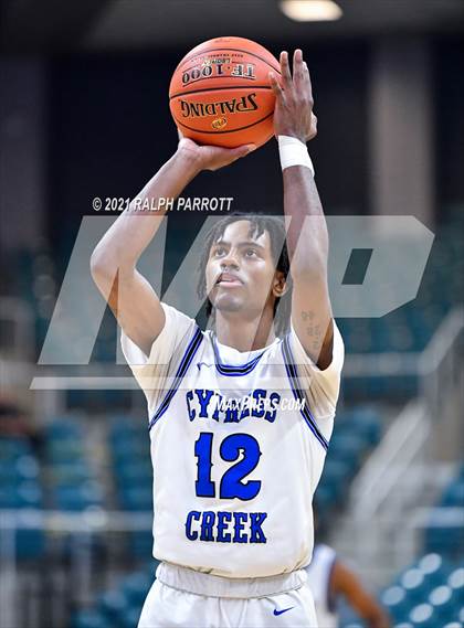 Thumbnail 2 in Fort Bend Travis @ Cypress Creek  (UIL 6A Region 4 Area Playoff) photogallery.