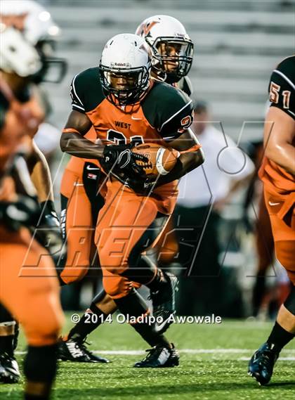 Thumbnail 3 in Wylie @ West Mesquite photogallery.