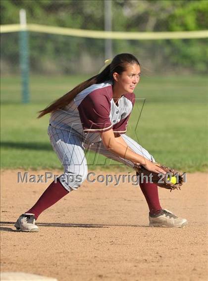 Thumbnail 1 in Rodriguez vs. Whitney (CIF SJS D3 Final) photogallery.