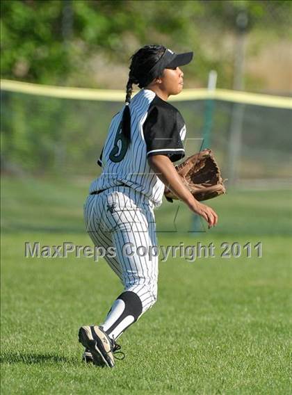 Thumbnail 3 in Rodriguez vs. Whitney (CIF SJS D3 Final) photogallery.
