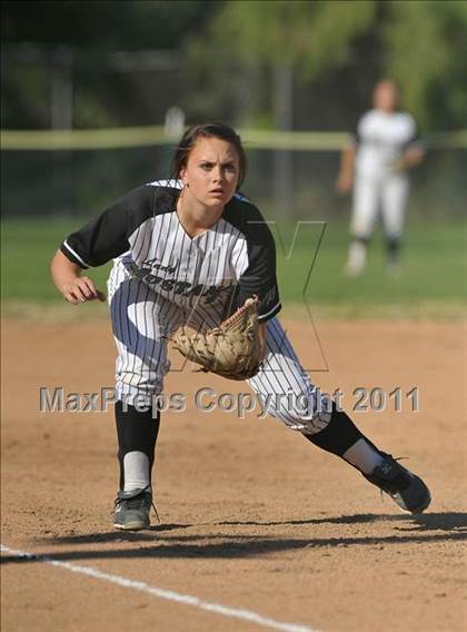 Thumbnail 1 in Rodriguez vs. Whitney (CIF SJS D3 Final) photogallery.