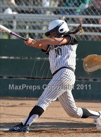 Thumbnail 3 in Rodriguez vs. Whitney (CIF SJS D3 Final) photogallery.