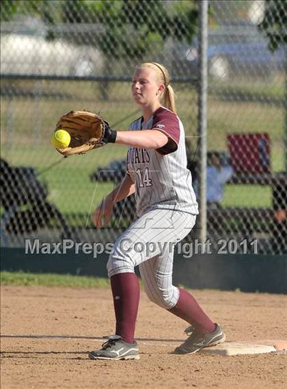 Thumbnail 1 in Rodriguez vs. Whitney (CIF SJS D3 Final) photogallery.