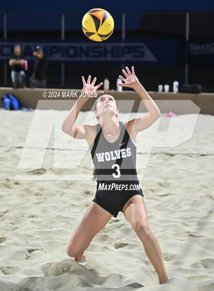 Thumbnail 1 in Canyon View vs. Desert Mountain (AIA DI Pairs Round 1 Playoff) photogallery.
