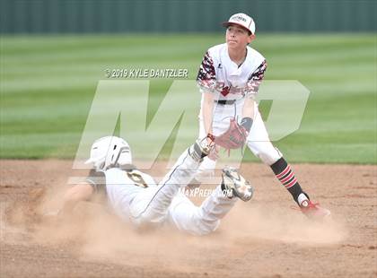 Thumbnail 2 in Era vs North Hopkins (Lindsay Tournament) photogallery.